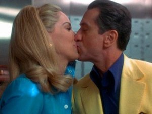 Sharon Stone elege beijo de Robert De Niro como o melhor do cinema