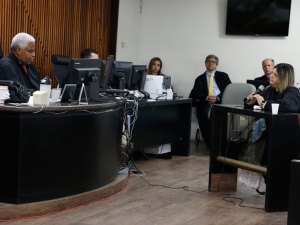 Condenada no início na semana por morte de médico ganha liberdade 