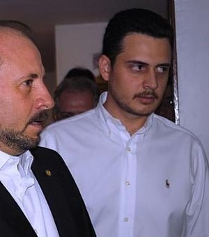 Nivaldo e Antônio Albuquerque são acusados de agredir tenente-coronel da PM