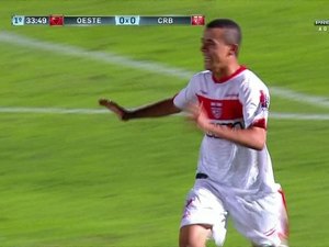 CRB sai na frente, mas desperdiça oportunidades e perde de virada para o Oeste.