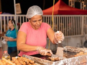 São João de Maceió conta com estrutura para ambulantes faturarem no evento