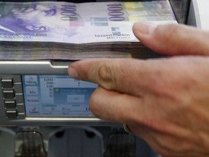 Brasileiros tiram R$ 9 bilhões da Suíça após Lava Jato