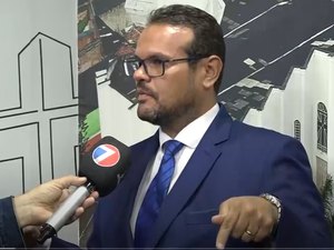 [Vídeo] Advogados das vítimas de espancamento após show em Maceió falam sobre o caso