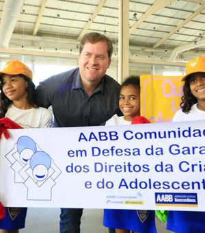 Marx Beltrão apresenta ações de combate à exploração infantil no Turismo
