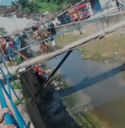 Mulher fica ferida após cair em riacho no Vale do Reginaldo, em Maceió