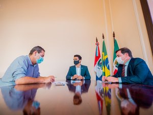 Em Maceió, Associação Comercial apresenta demandas ao Prefeito JHC