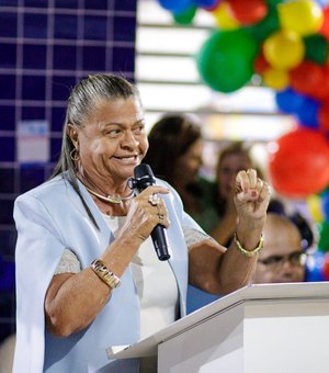 Escola Municipal Deputado José Sampaio é reinaugurada após reforma