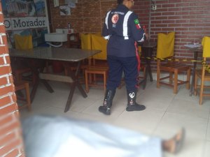 Homem morre após passar mal em restaurante de Penedo 