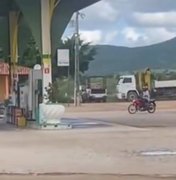 Confronto armado entre PM e suspeitos causa pânico em Estrela de Alagoas