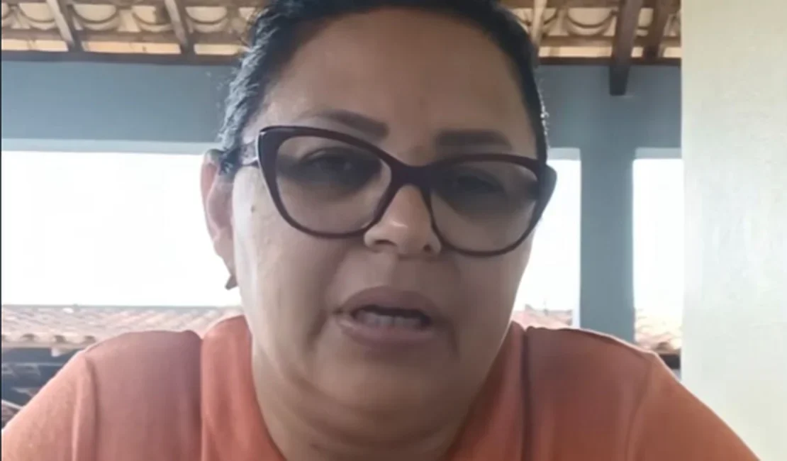 Vereadora Nary Jane vota contra projeto de construção de casas populares em Igaci