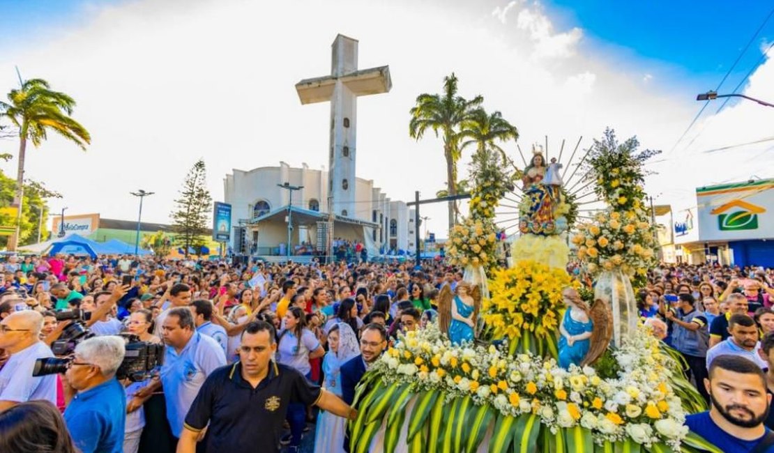 Fé, tradição e emoção marcam chegada da Cavalgada e encerramento da festa da padroeira de Arapiraca