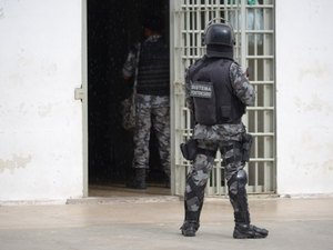 Forças de segurança realizam vistoria no Baldomero Cavalcanti