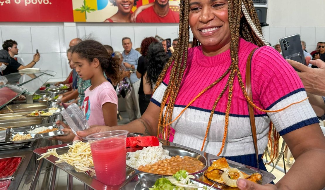Governo de Alagoas inaugura Restaurante Popular Sabor com Coração no Jacintinho