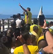 [Vídeo] Durante ato, Bolsonaro afirma que derrota em eleição é 'página virada' e pede palmas para Musk