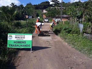 Prefeitura recupera pontes no bairros Rio Novo e Levada