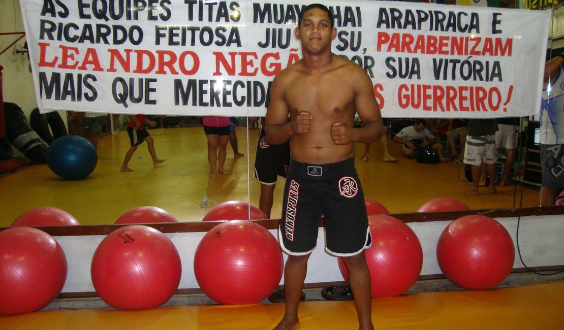 Arapiraquenses participam de evento de MMA realizado em Maceió