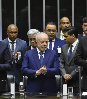 Lula convida Arthur Lira para viagem à China