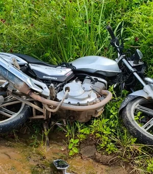 Homem fica ferido após acidente de moto na AL-115, em Lagoa da Canoa