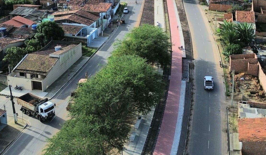 Maior obra de mobilidade urbana de Arapiraca já contempla 90% da área central da cidade