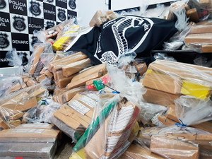 Polícia Civil de Goiás apreende 700 kg de maconha após relatório da PC de Alagoas