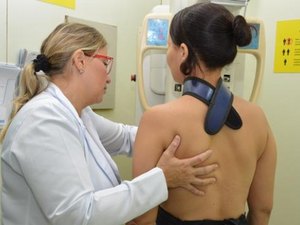 Ação do Maceió Rosa encaminha mulheres para mamografia nesta quarta