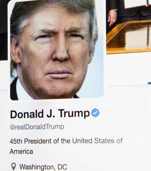 Twitter põe alerta de conteúdo incorreto em publicação de Trump sobre voto por correio