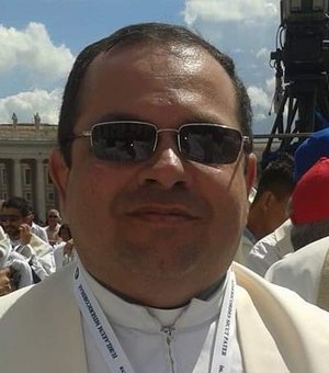 Padre Samuel Ventura é transferido para UTI e fiés pedem oração