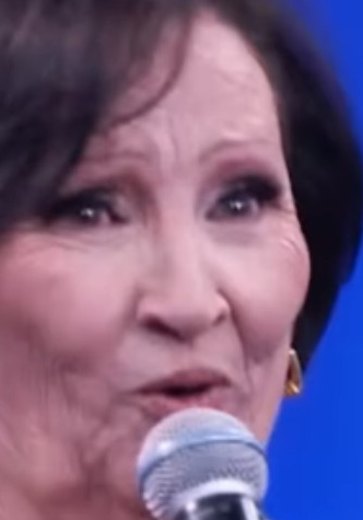 Dona Déa se emociona e diz que só verá Paulo Gustavo “quando partir”