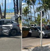 ﻿Batida entre carros provoca transtornos ﻿orla da Ponta Verde; mulher teria ficado ferida