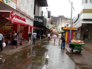 Comerciantes do Centro de Maceió lamentam fechamento nesta segunda (31)