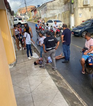 Colisão entre carro e moto deixa jovem ferido em Porto Calvo