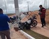 Motoboy colide em poste na Avenida Marília Mendonça, em Máceió