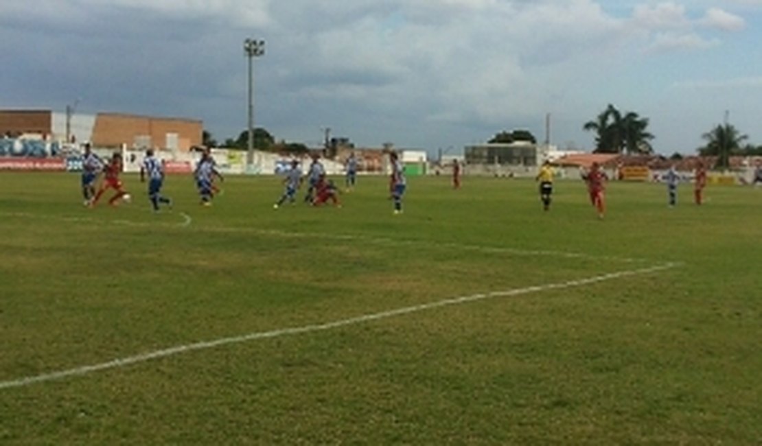 CSA perde mais uma vez e se complica no campeonato