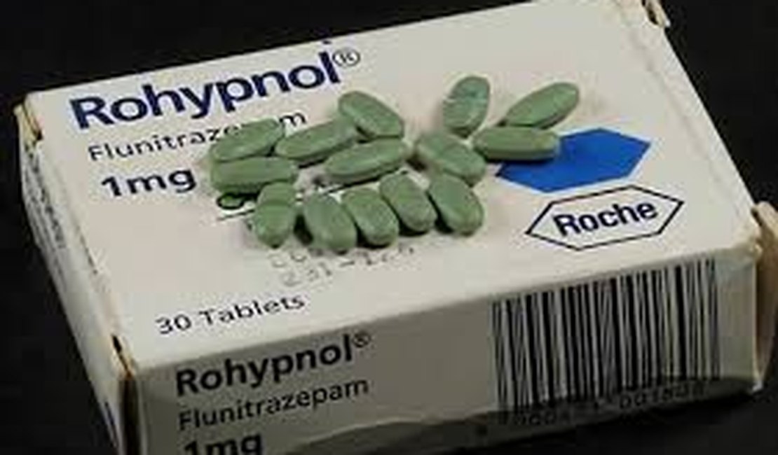 Mulher é autuada por tráfico de drogas ao guardar 114 caixas de Rohypnol em Maceió