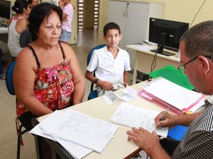 Bonificação do Governo de Alagoas contempla mais de 21 mil servidores da Educação