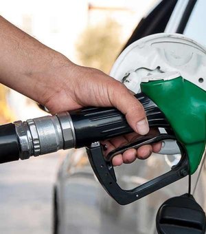 Gasolina recua no início de agosto após nova proporção de etanol (E30) entrar em vigor