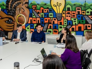 Vice-prefeito coordena reunião com técnicos do Fonplata sobre novo Mercado da Produção