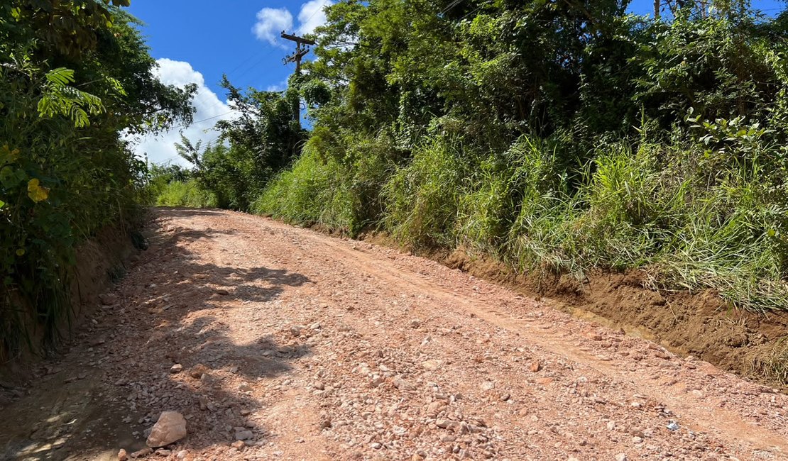 Prefeitura de Palmeira dos Índios recupera acesso à Serra Boa Vista