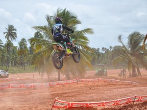 Motocross em Porto de Pedras promete agitar Litoral Norte