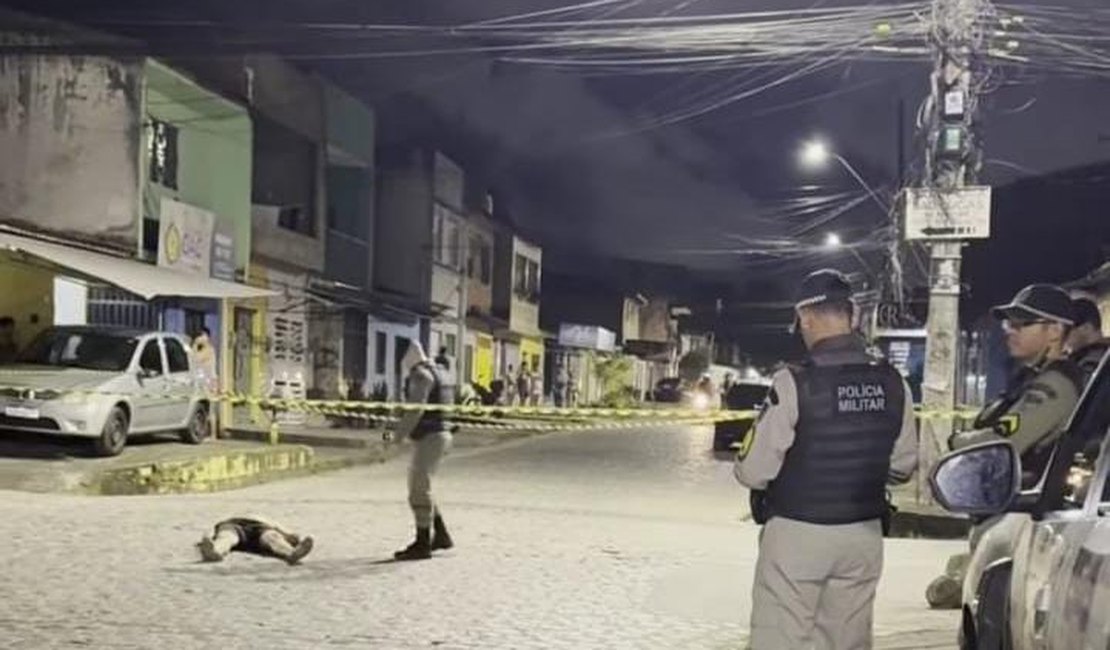 Homem morre após ser baleado em via pública da parte alta de Maceió