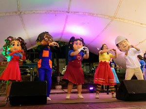 Arapiraca comemora Dia das Crianças na Marginal do Riacho Piauí com muita música e alegria