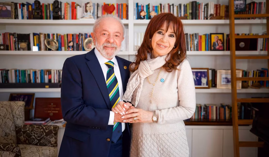 Kirchner agradece visita de Lula: ‘Mais que um gesto pessoal, um ato político de solidariedade’