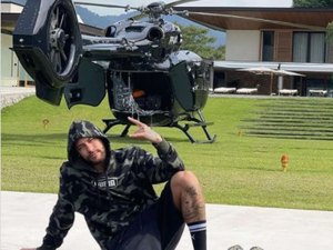 Neymar agita a internet ao mostrar helicóptero de R$ 50 milhões com suas iniciais