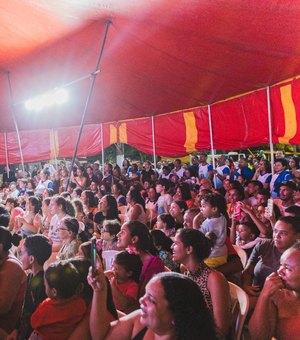 Cultura e diversão marcam abertura da Flijaça