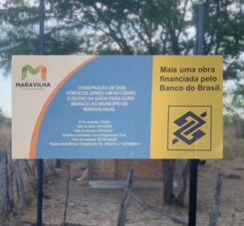 Em cidade do Sertão, pórtico de quase R$ 400 mil reais, que nunca foi construído, é tema proibido