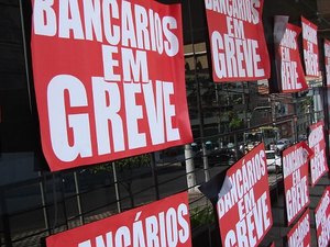 Bancos apresentam nova proposta aos grevistas