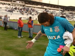 Ponte bate Corinthians; São Paulo tem CT invadido e Paulão perde faixa de capitão