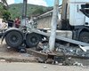 Motociclista morre após parar embaixo de caminhão em Palmeira dos Índios