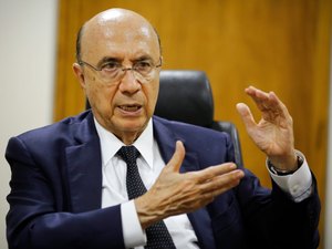 Henrique Meirelles decide deixar Ministério da Fazenda