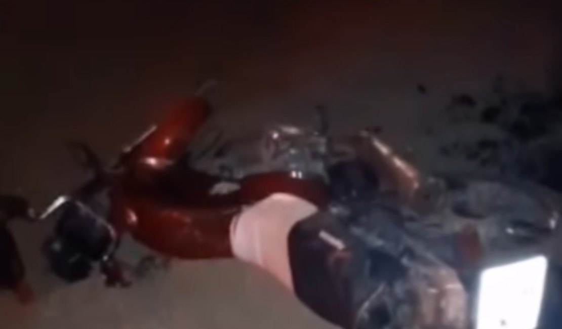 Dois jovens morrem após grave acidente de moto na AL-220, em São José da Tapera